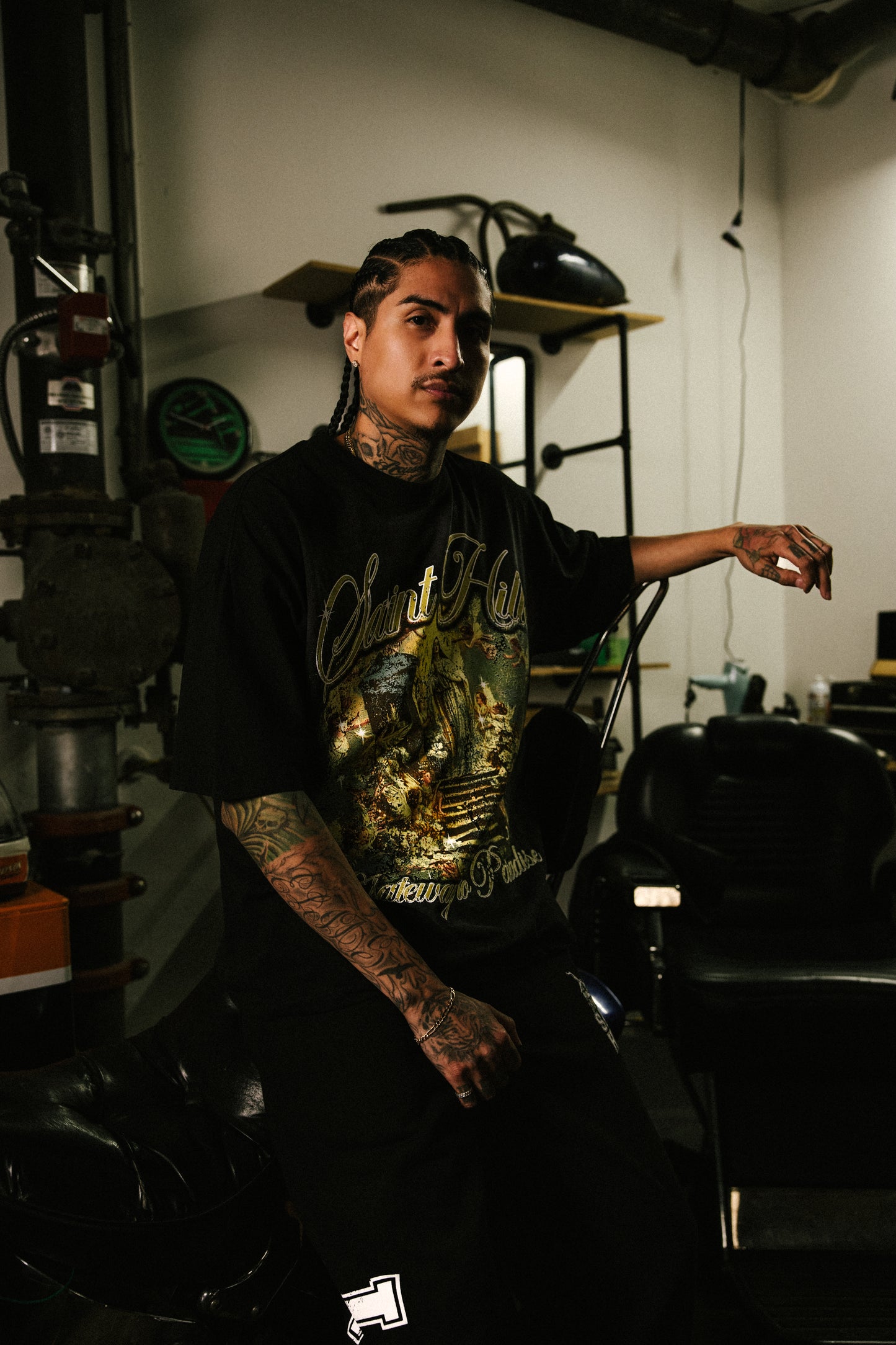 Gateway To Paradise Tee Black